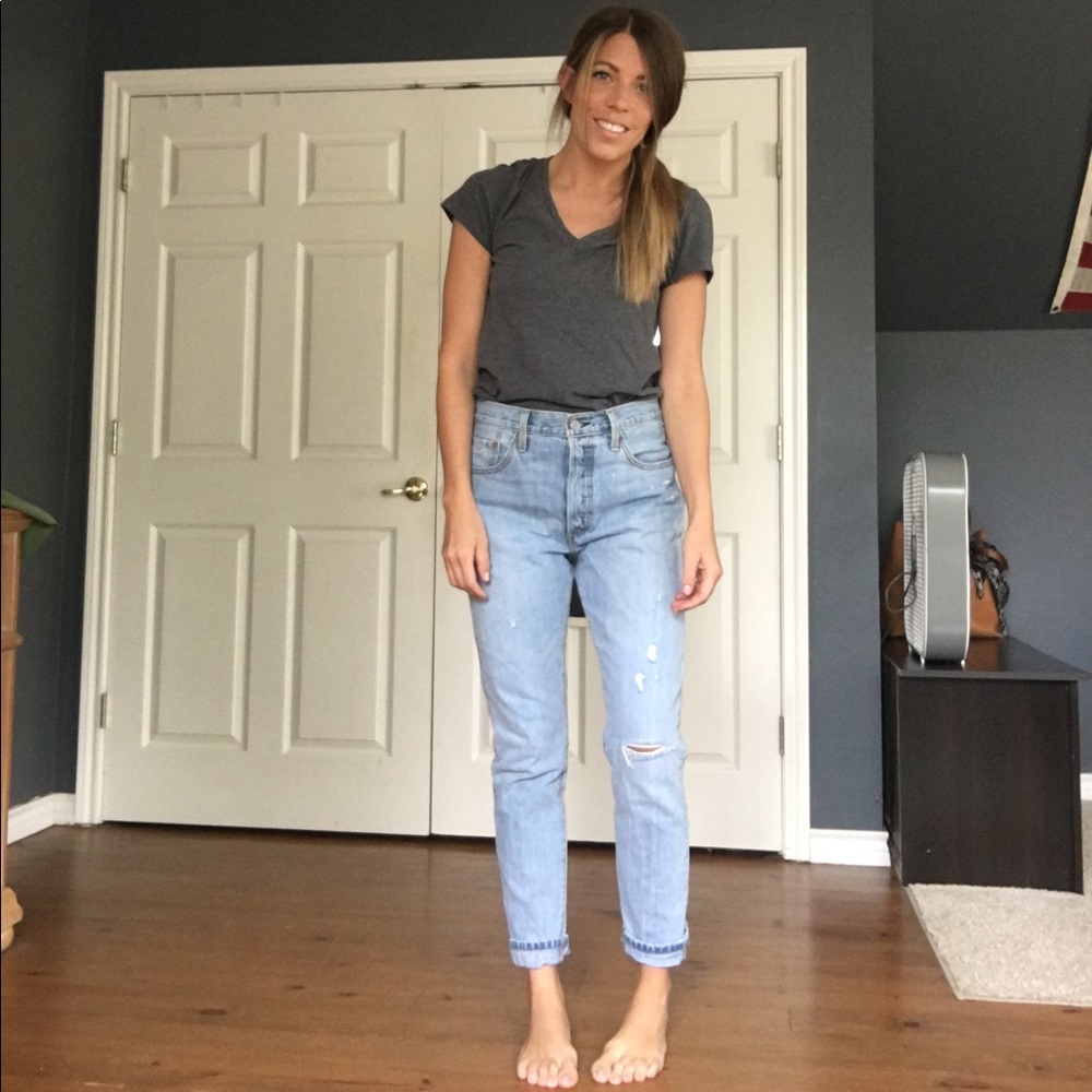 501 Levi's taper skinny button fly